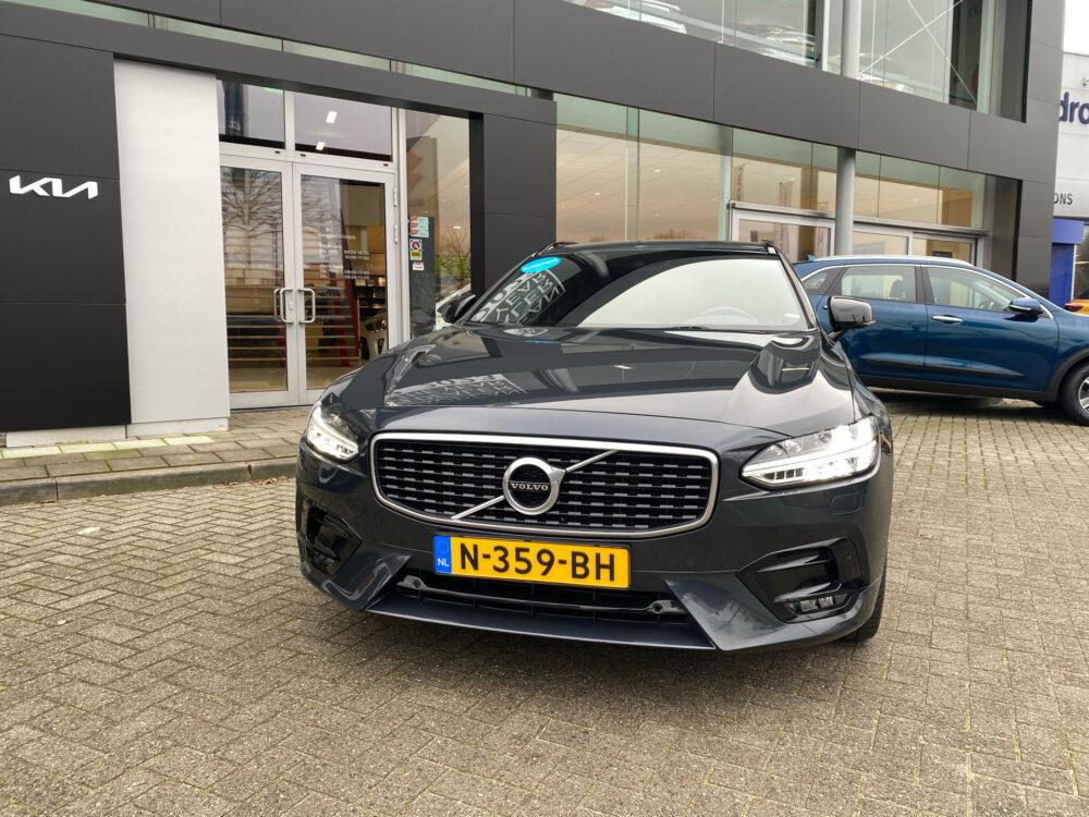 Volvo V90