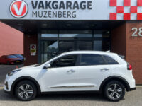 Kia Niro 1.6 GDi PHEV DynamicPlusLine // NAVI // FULL LED // CAMERA // PDC