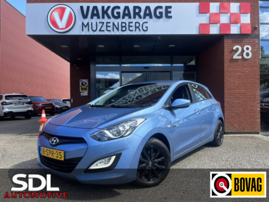 Hyundai i30 1.6 GDI i-Motion // PDC // AIRCO // CRUISE // ELEK. RAMEN