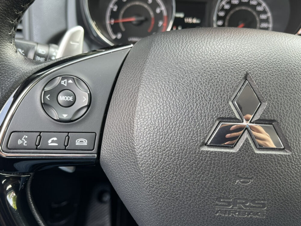 Mitsubishi ASX 2.0 Intense // NAVI // CAMERA // CLIMA // CRUISE // APPLE CARPLAY / ANDROID AUTO // STOELVERWARMING