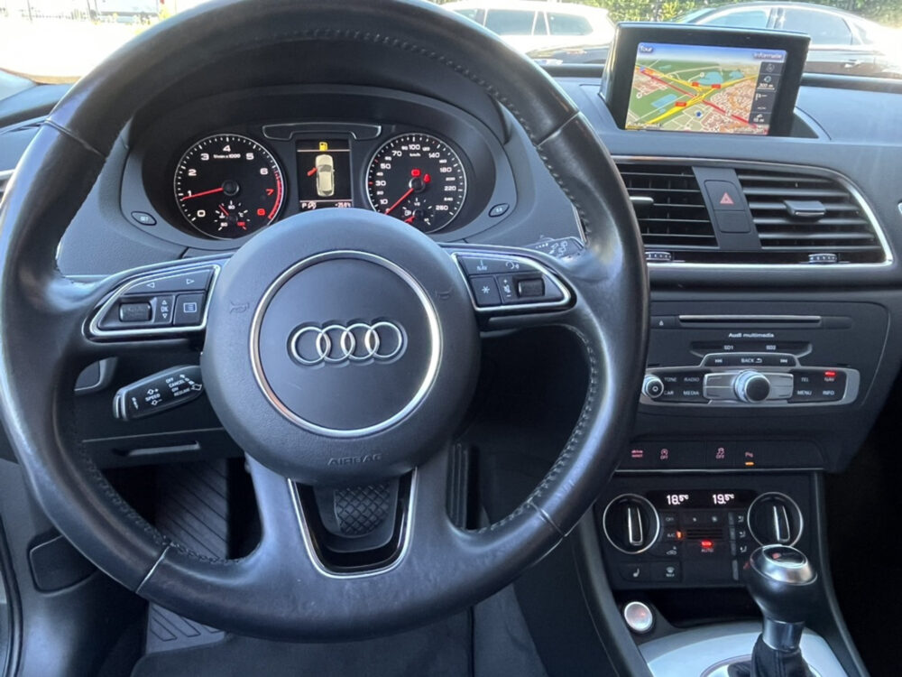 Audi Q3 2.0 TFSI quattro Sport Pro Line // NAVI // FULL LED // PDC // TREKHAAK!!