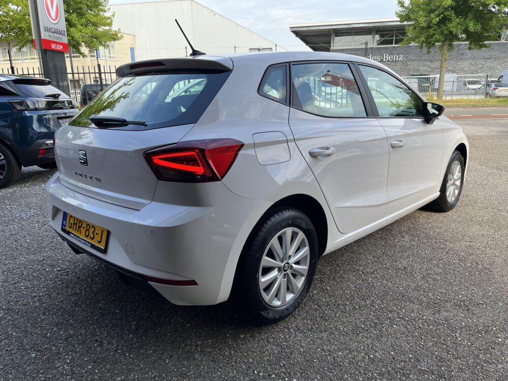 SEAT Ibiza 1.0 TSI Style // FULL LED // CRUISE // NAVI+CARPLAY // CAMERA+SENSOREN // STOELVERWARMING //