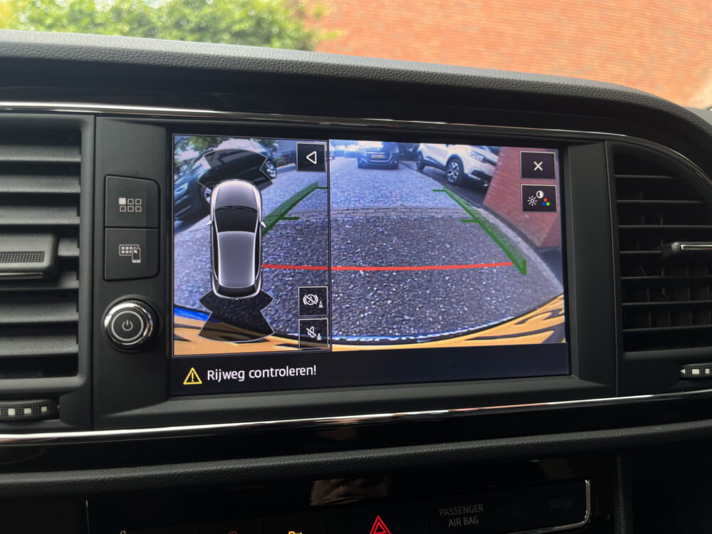 SEAT Leon 1.5 TSI FR Business Intense // DIGITAL COCKPIT // FULL LED // ANDROID // APPLECARPLAY // CAMERA