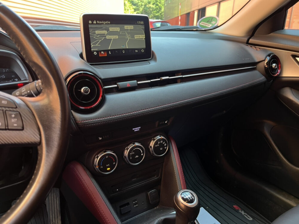 Mazda CX-3 2.0 SkyActiv-G 120 GT-M // LEDER // FULL LED // HEAD-UP DISPLAY // CAMERA+SENSOREN // NAVI // KEYLESS //