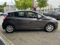 Peugeot 208 1.2 PureTech Blue Lion // DEALER ONDERHOUDEN // NAVI // PDC // CRUISE // AIRCO //