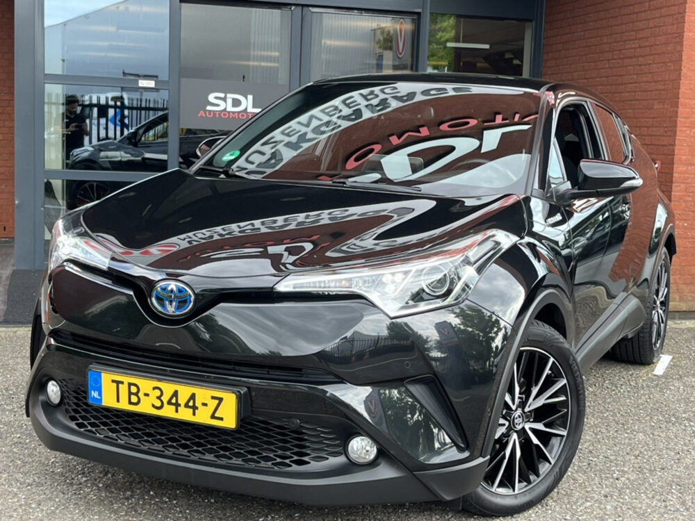 Toyota C-HR 1.8 Hybrid Dynamic // ADAP. CRUISE // CLIMA // DODEHOEK // LED // KEYLESS //