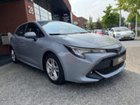 Toyota Corolla 1.8 Hybrid Dynamic // FULL LED // ADAP. CRUISE // NAVI+CARPLAY // CAMERA // STOELVERWARMING //