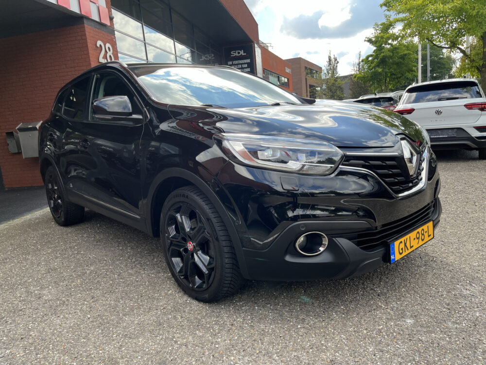 Renault Kadjar 1.2 TCe Bose // FULL LED // NAVI // BOSE AUDIO // KEYLESS // LEDER // CAMERA+SENSOREN // STOELVERWARMING //