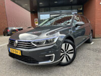 Volkswagen Passat Variant 1.4 TSI GTE // FULL LED // ADAP. CRUISE // CAMERA // ERGO COMFORT STOELEN // CLIMA //