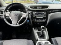 Nissan QASHQAI 1.2 Acenta // CRUISE // CLIMA // STOELVERWARMING // LICHT METALEN VELGEN