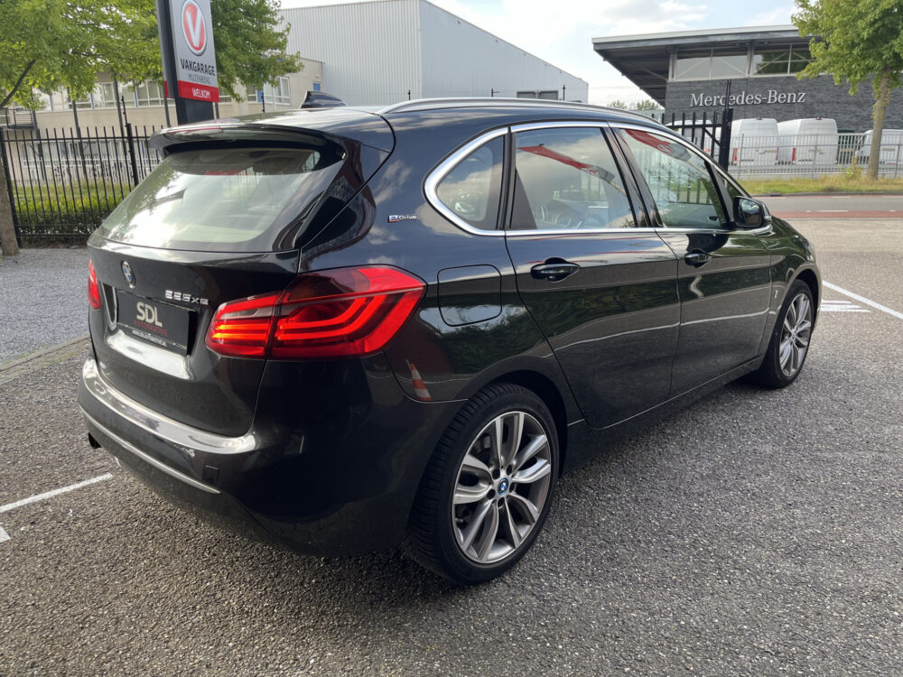 BMW 2 Serie Active Tourer 225xe iPerformance High Executive // FULL LED // ELEK. STOELEN+GEHEUGEN // LEDER // HEAD-UP DISPLAY // ELEK. KLEP 