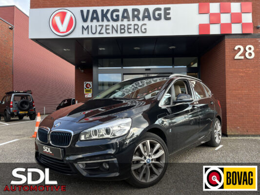 BMW 2 Serie Active Tourer 225xe iPerformance High Executive // FULL LED // ELEK. STOELEN+GEHEUGEN // LEDER // HEAD-UP DISPLAY // ELEK. KLEP