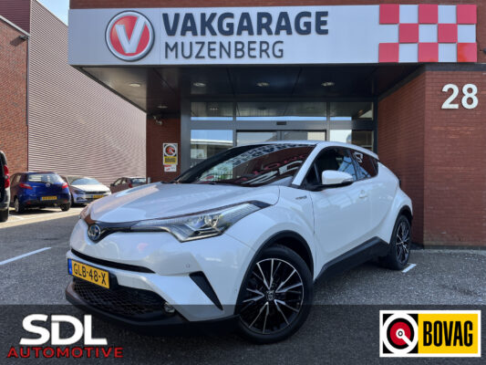 Toyota C-HR 1.8 Hybrid Executive // LEDEREN BEKLEDING // NAVI // CLIMA // ADAPTIVE CRUISE