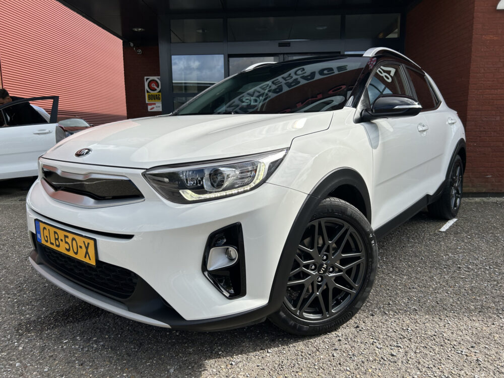 Kia Stonic 1.0 T-GDi DynamicLine // NAVI // CAMERA // CLIMA // APPLE CARPLAY/ANDROID AUTO!!