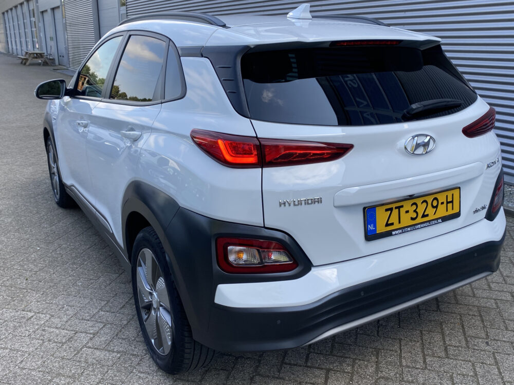 Hyundai KONA EV Premium 64 kWh