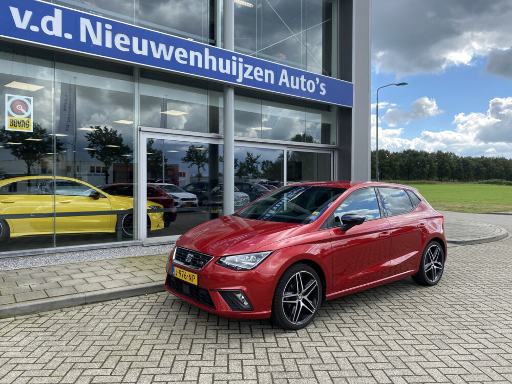 SEAT Ibiza 1.0 TSI FR Business Intense Plus