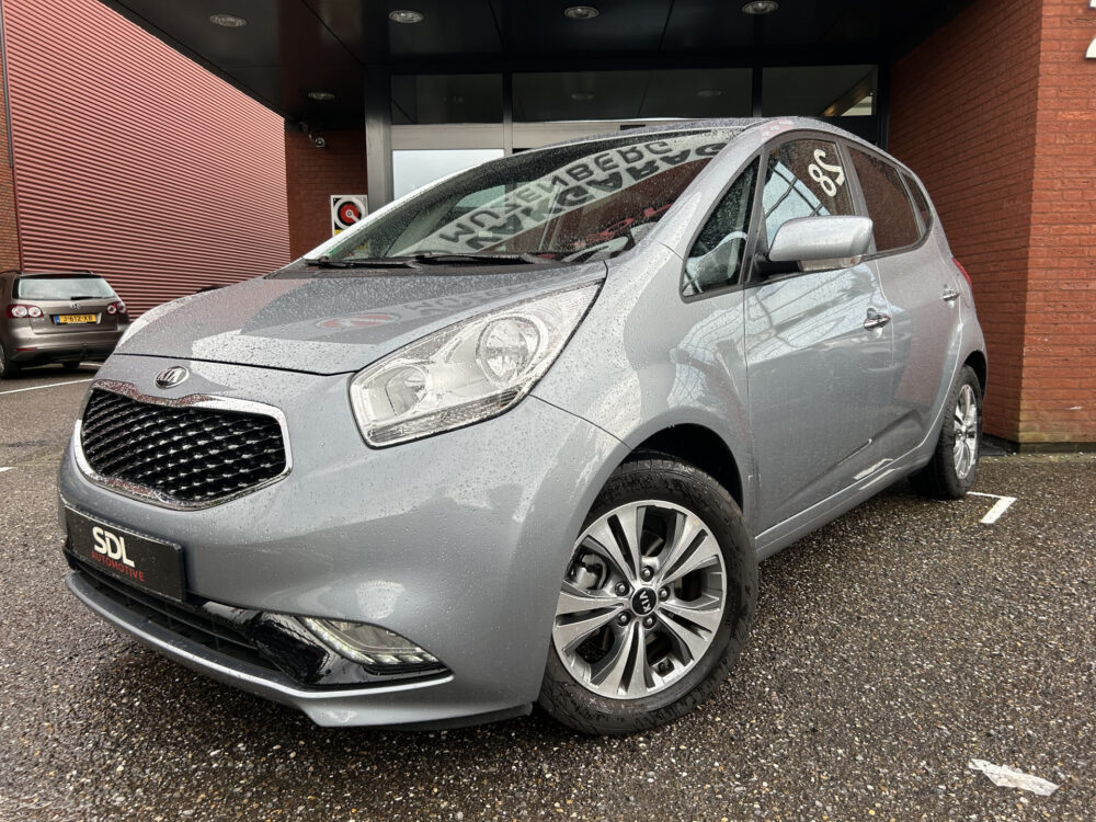 Kia Venga 1.6 CVVT DynamicLine // NAVI // CAMERA // CLIMA // PDC