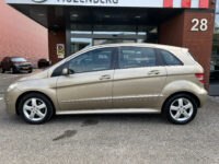 Mercedes-Benz B-Klasse 200 // AUTOMAAT!! // TREKHAAK // AIRCO // HOGE INSTAP // LM VELGEN