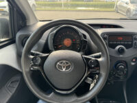 Toyota Aygo 1.0 VVT-i x-fun