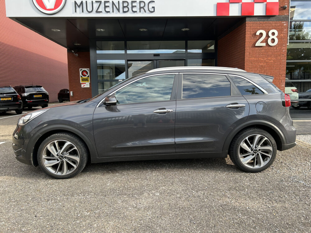 Kia Niro 1.6 GDi Hybrid ExecutiveLine // FULL LED // LEDER // ADAPTIV CRUISE // CAMERA