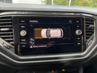 Volkswagen T-Roc 1.0 TSI Style // LED // NAVI + CARPLAY // CAMERA+SENSOREN // CLIMA // STOELVERWARMING //