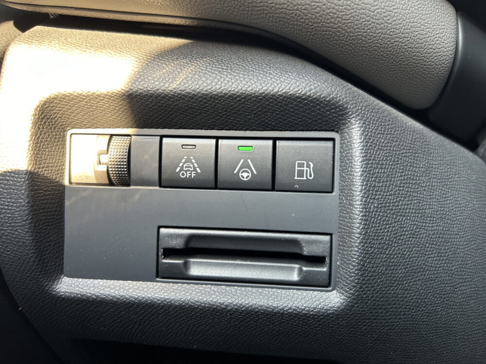 Citroën C5 Aircross 1.6 Plug-in Hybrid Business Plus // FULL LED // NAVI // KEYLESS // CAMERA