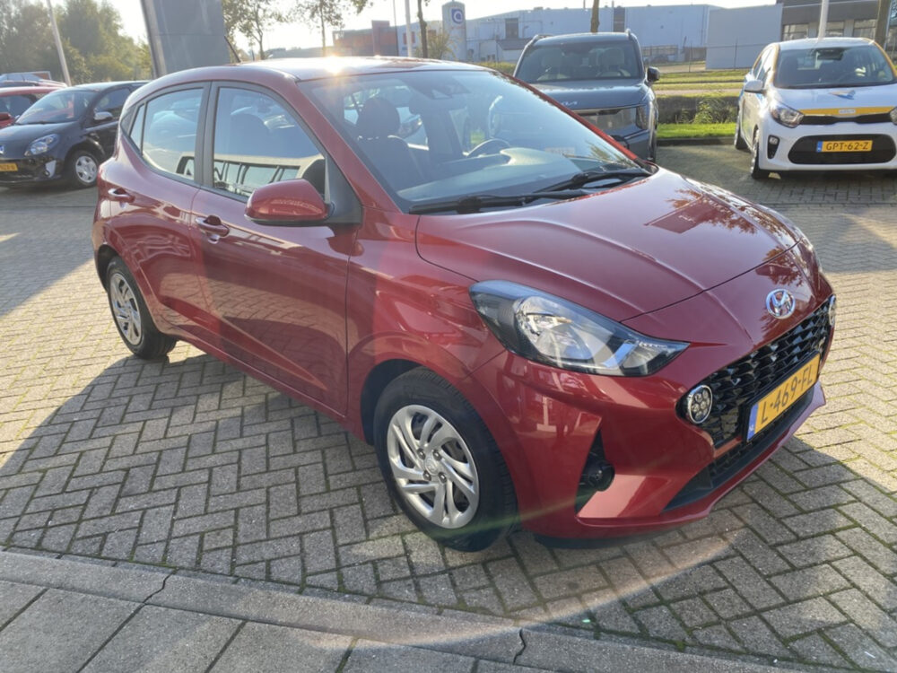 Hyundai i10