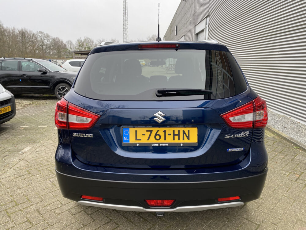 Suzuki S-Cross