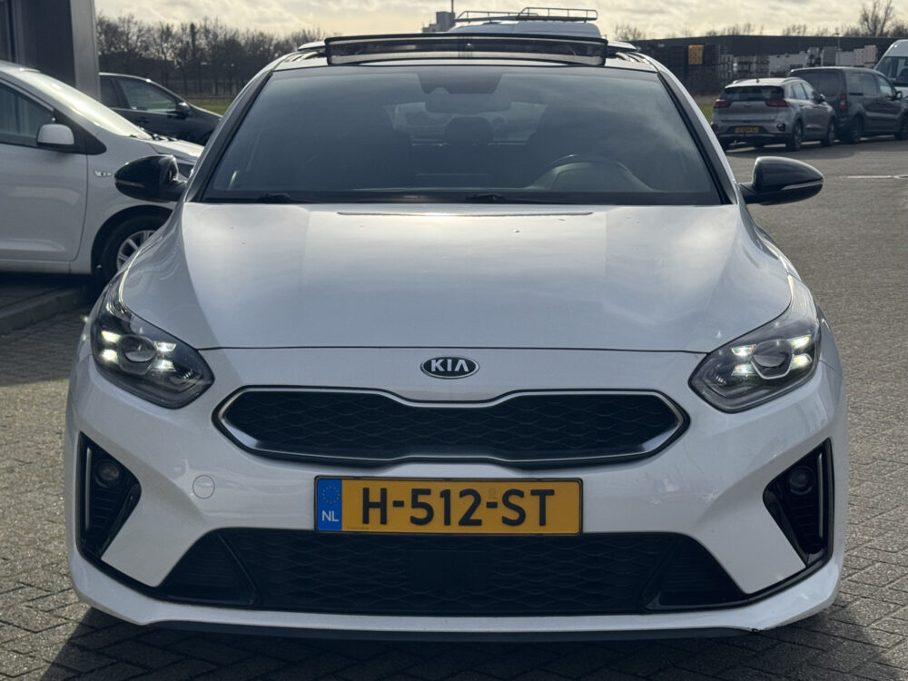 Kia ProCeed