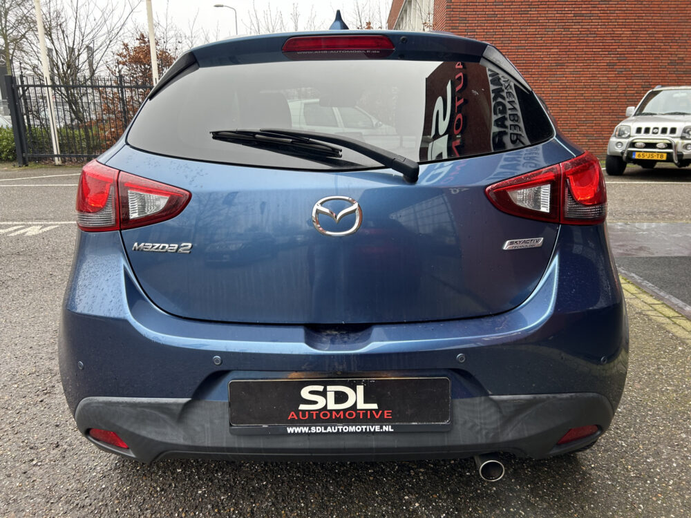 Mazda 2