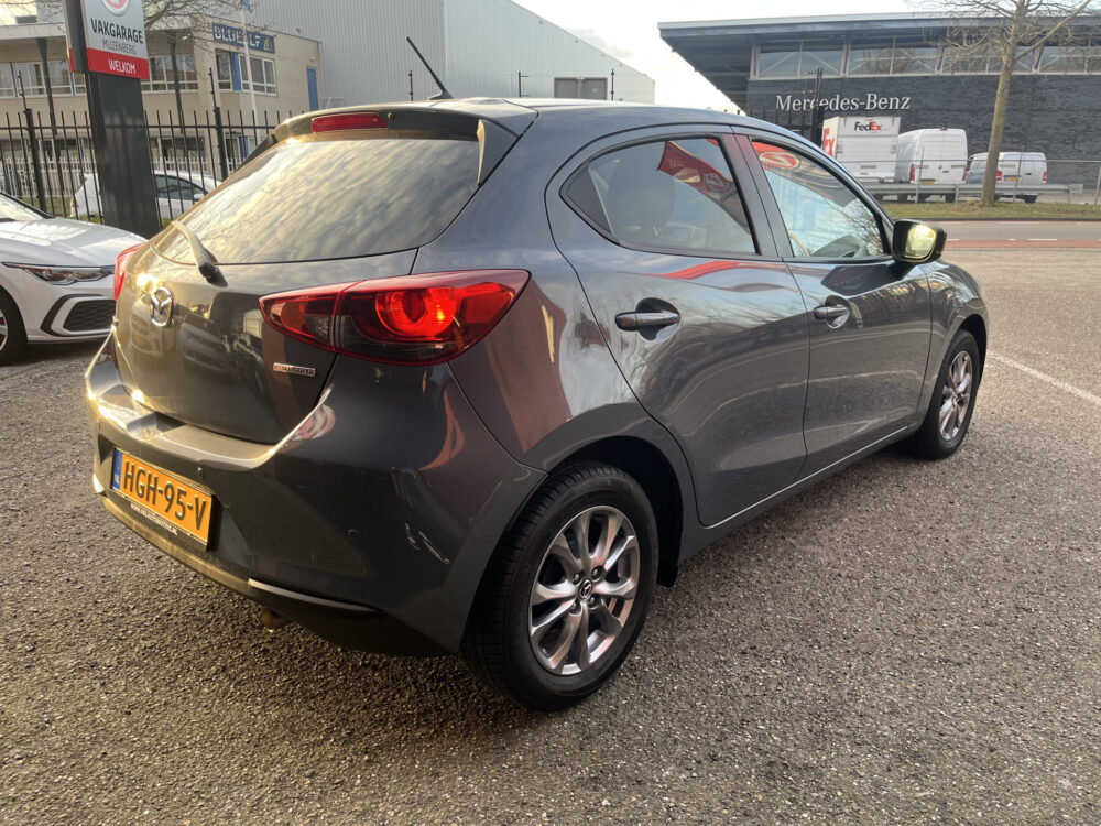 Mazda 2