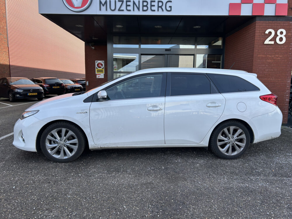 Toyota Auris Touring Sports