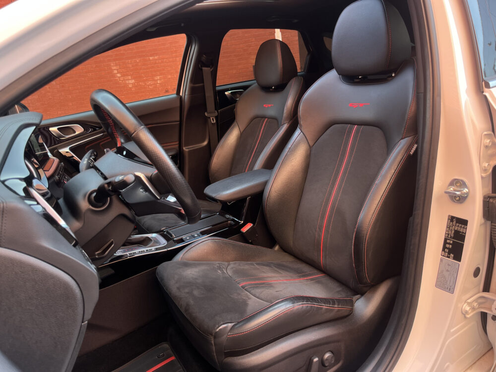 Kia ProCeed
