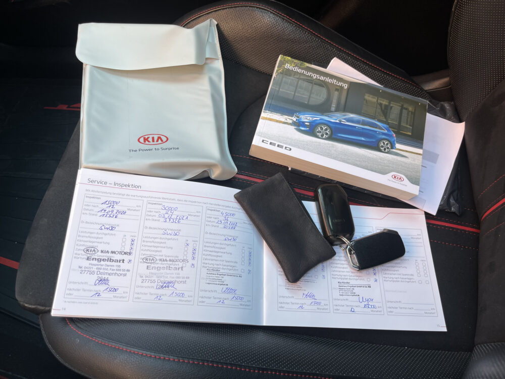 Kia ProCeed