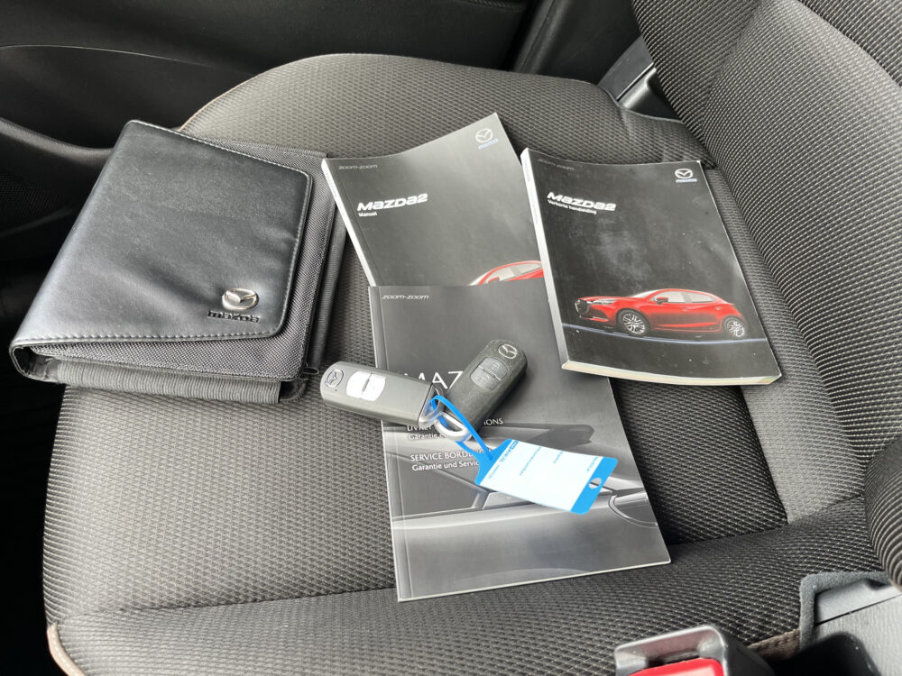 Mazda 2