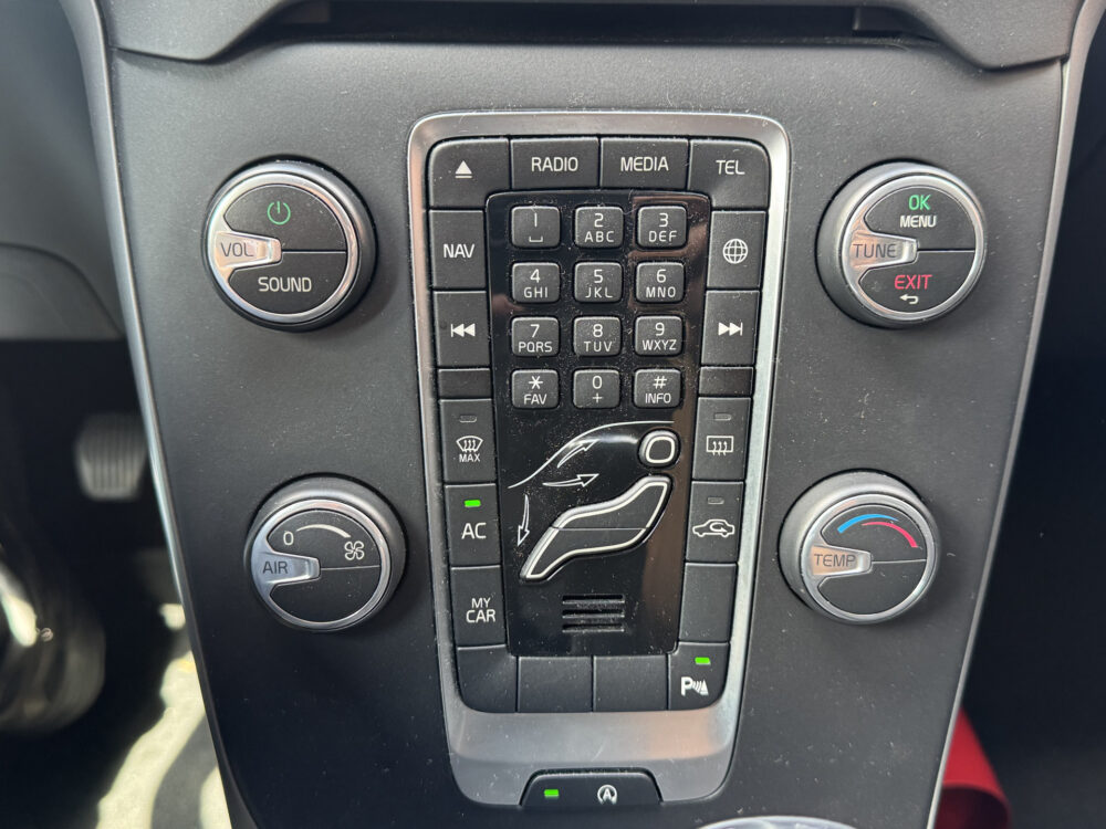 Volvo V40