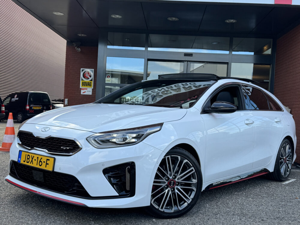 Kia ProCeed