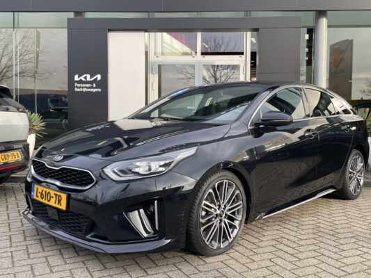 Kia ProCeed