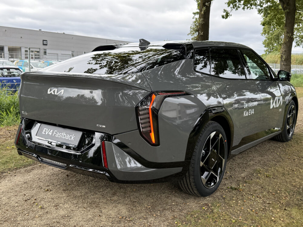 Kia EV4