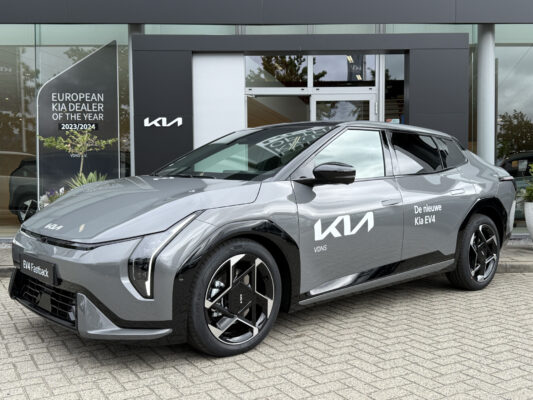 Kia EV4