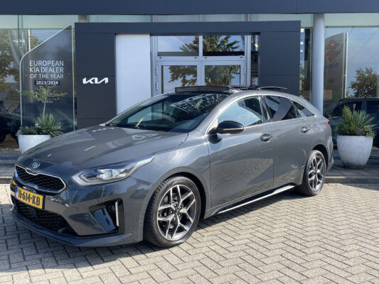 Kia ProCeed