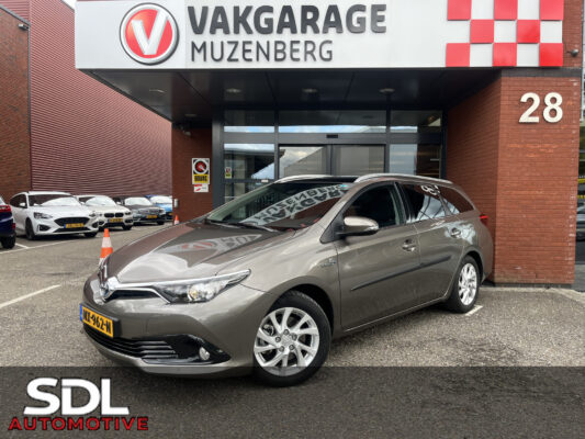 Toyota Auris Touring Sports