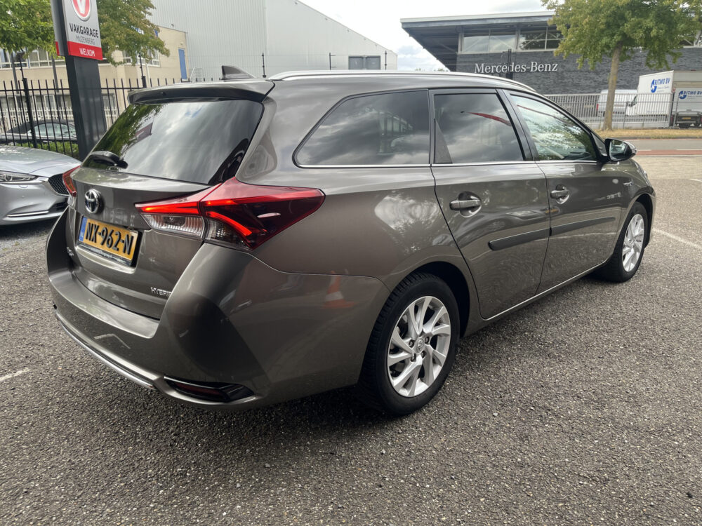 Toyota Auris Touring Sports