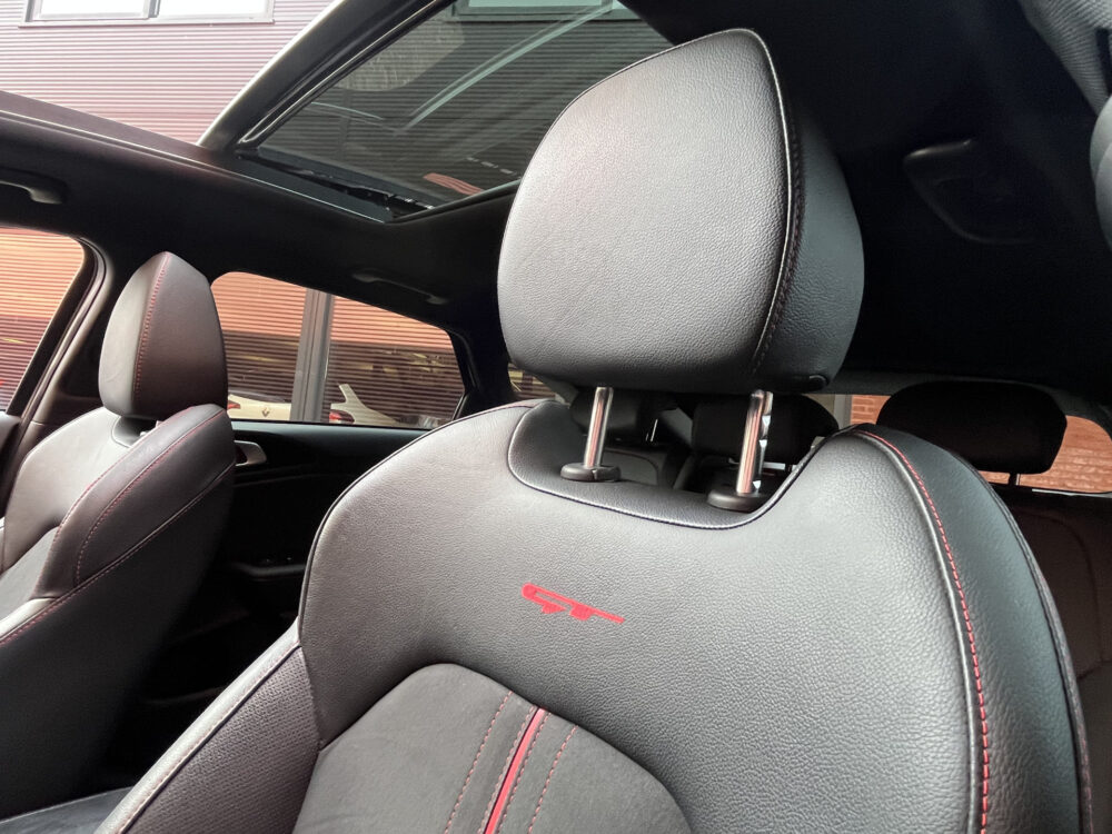 Kia ProCeed