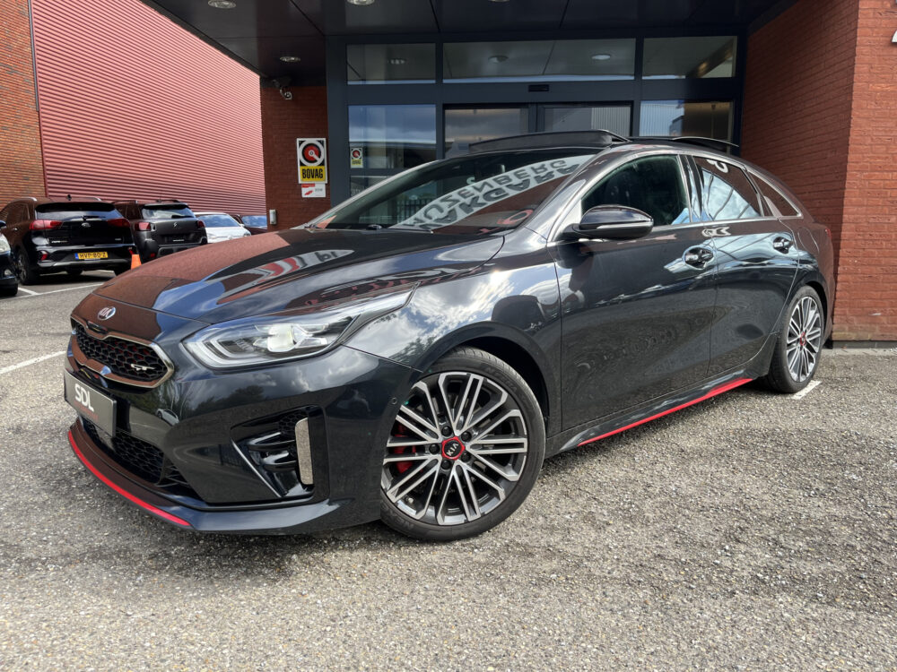 Kia ProCeed