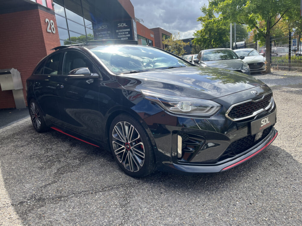 Kia ProCeed