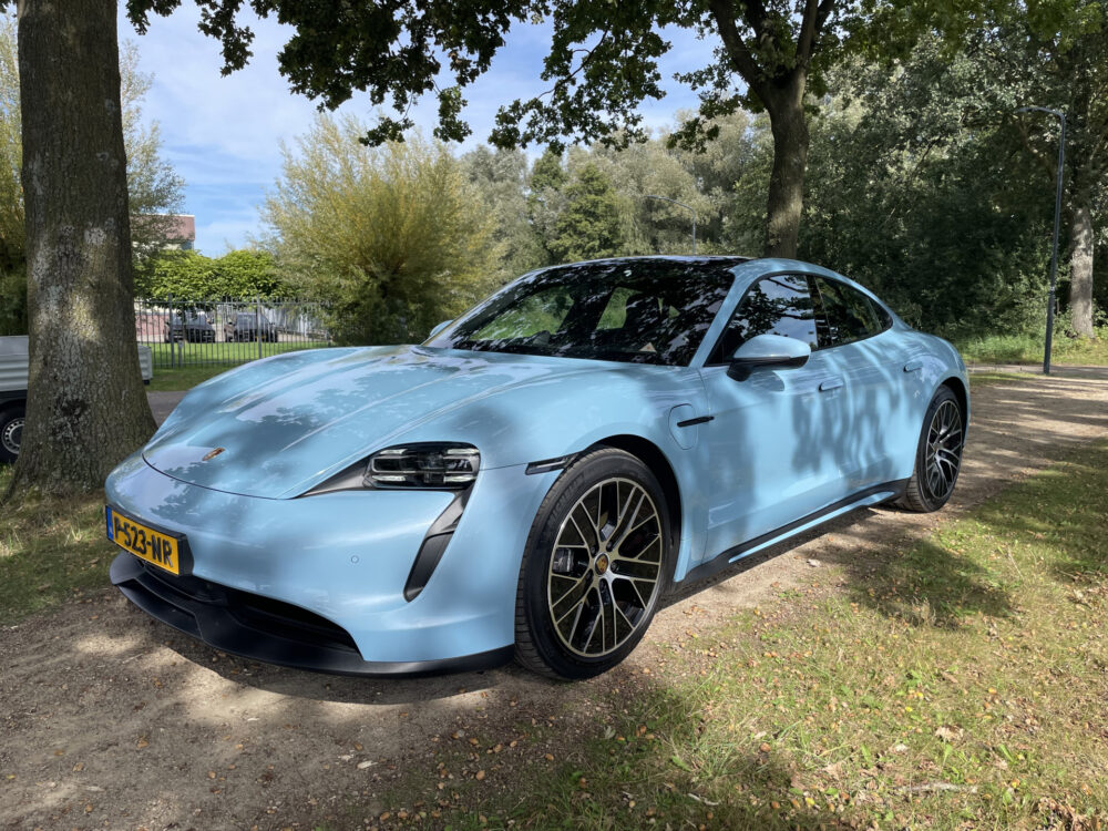 Porsche Taycan