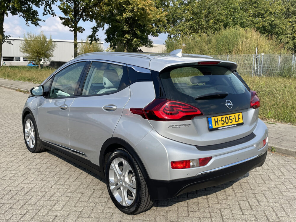 Opel Ampera-E