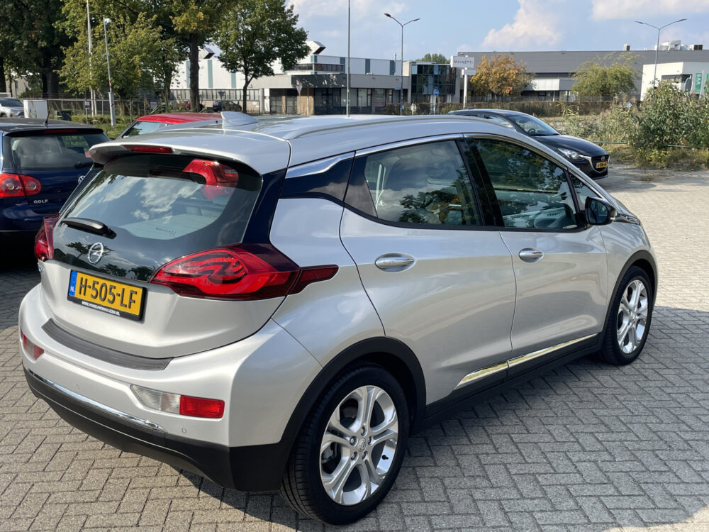 Opel Ampera-E