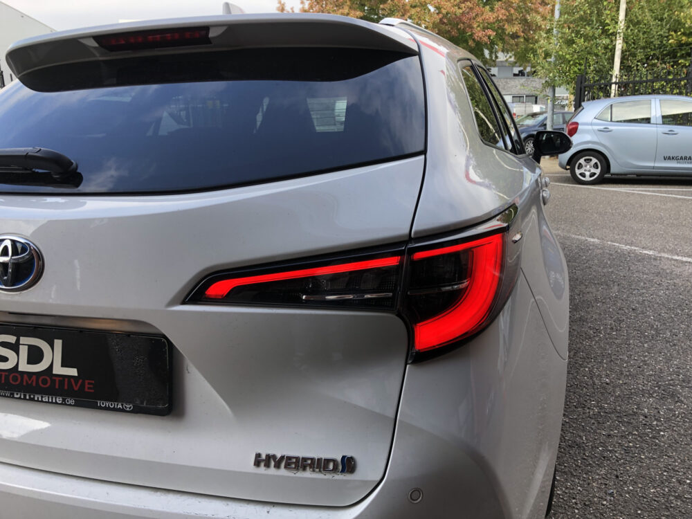Toyota Corolla Touring Sports